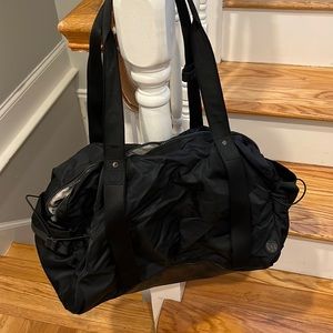 Lululemon workout bag